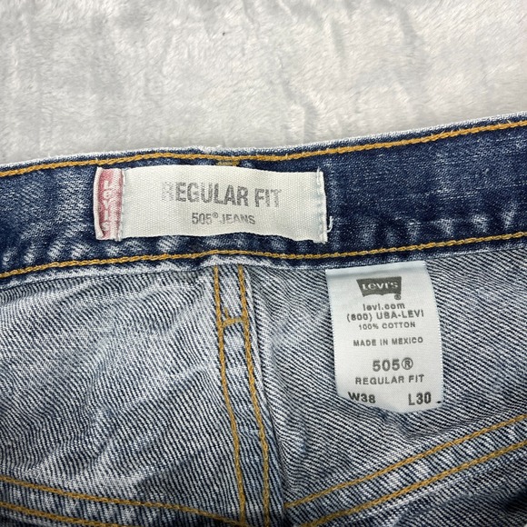 Vinatge Levi's 505 Jeans Mens 38x30 Blue Denim Regular Fit Straight Leg Outdoor - Picture 4 of 10